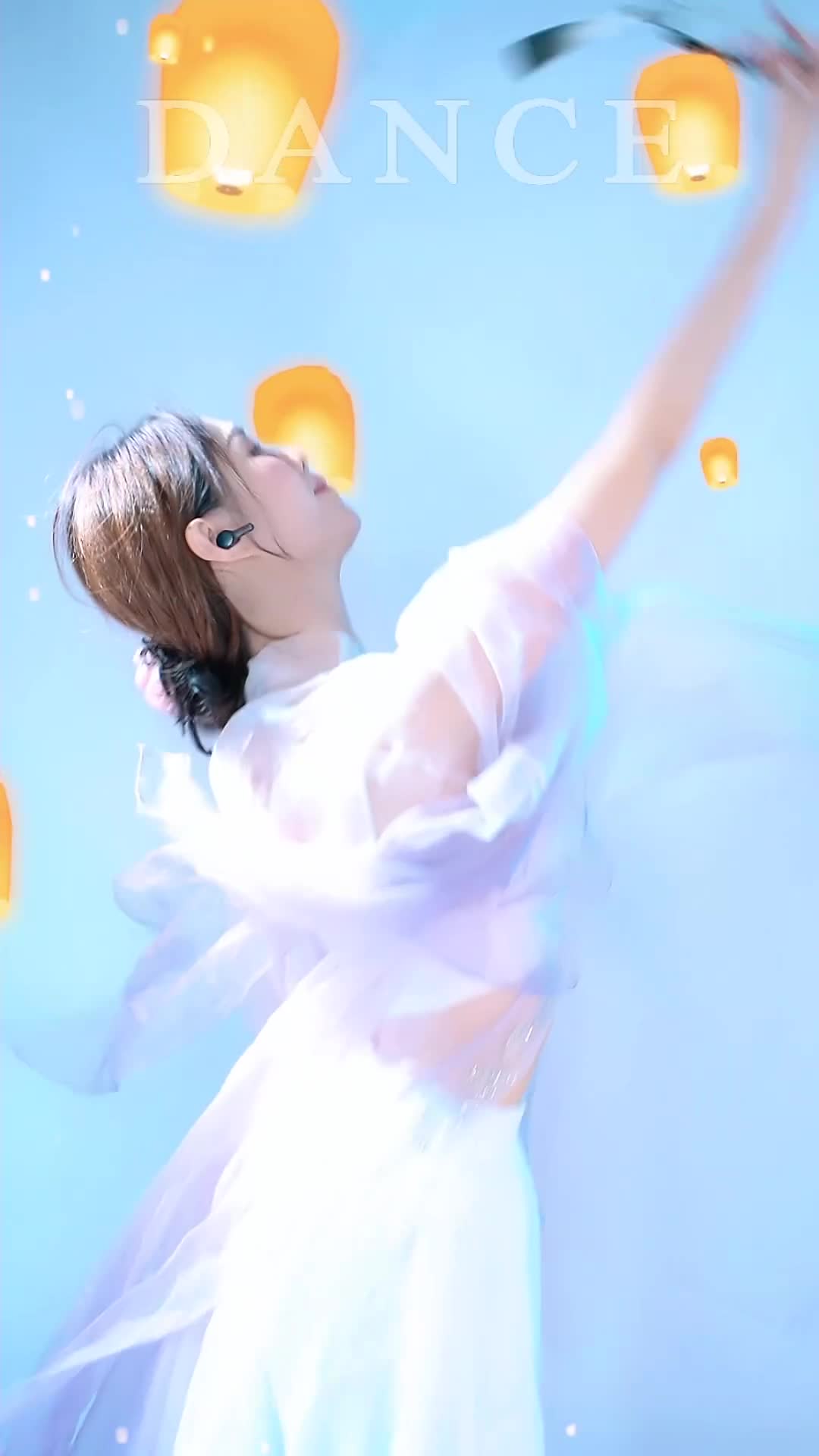 #温南汐 #抖音 #舞蹈 #中国舞 @ikan_live 2024-12-11