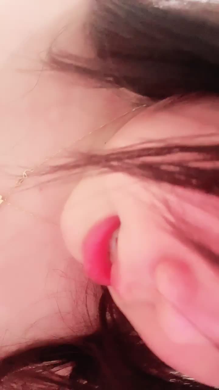哇靠~超级大奶萝莉 #欣悦想被爱 道具自慰~童颜巨乳超顶