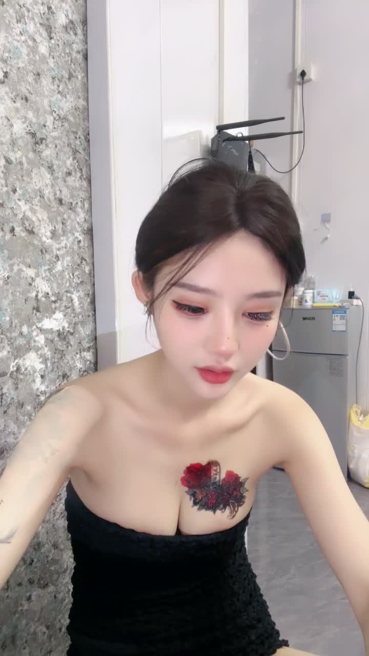 #07妹妹 女神尺度突破！首次喷水~啪啪狂操！内射~