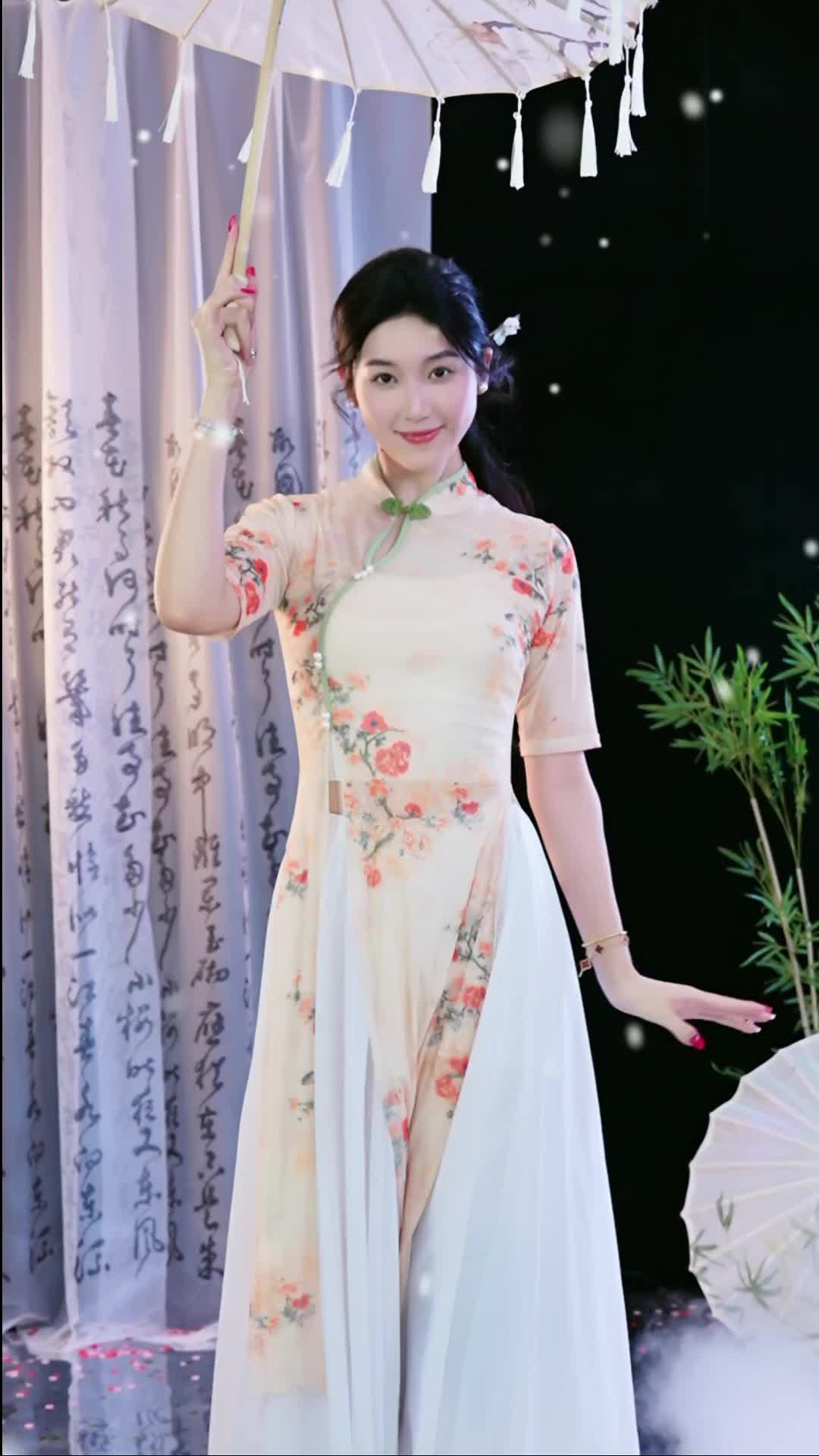 #徐婉婷 #抖音 #舞蹈 #中国舞 @ikan_live 2024-12-14