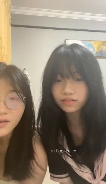 前频道 精神小妹直播大秀整理2
