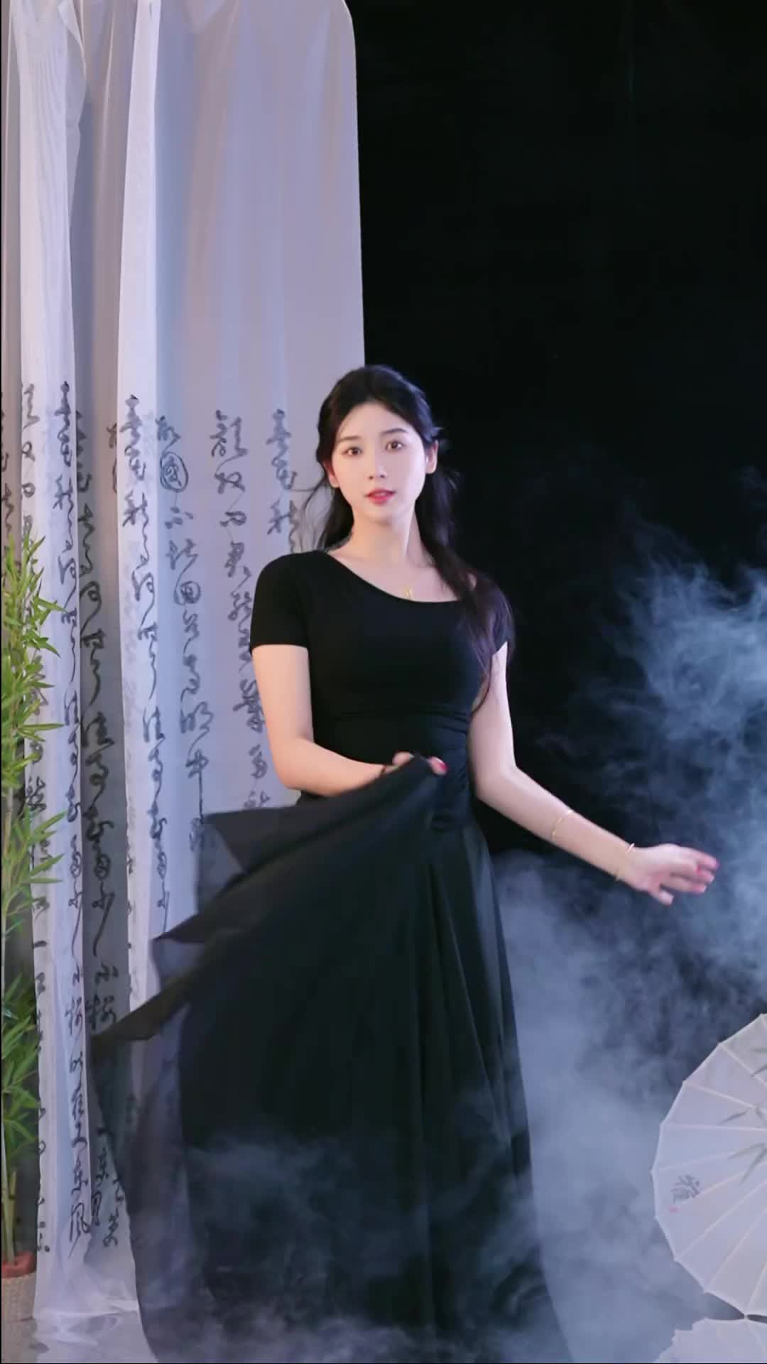 #徐婉婷 #抖音 #舞蹈 #中国舞 @ikan_live 2024-11-22