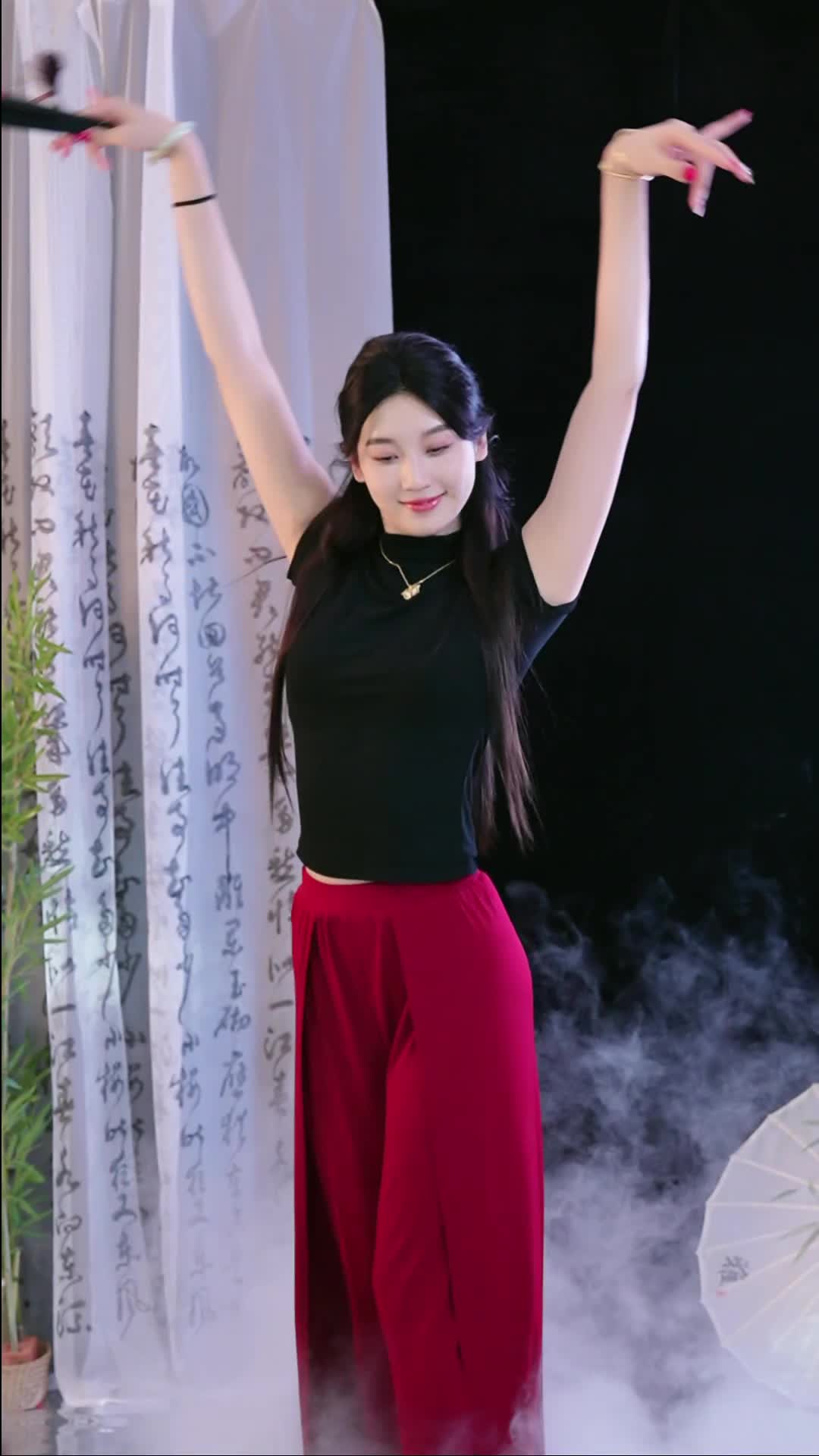 #徐婉婷 #抖音 #舞蹈 #中国舞 @ikan_live 2024-11-21