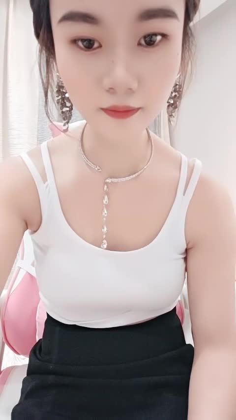 小狐狸贝贝 长腿骚少妇~餐桌椅子床~何处都可以是战场 #小狐狸贝贝 #直播 #少妇