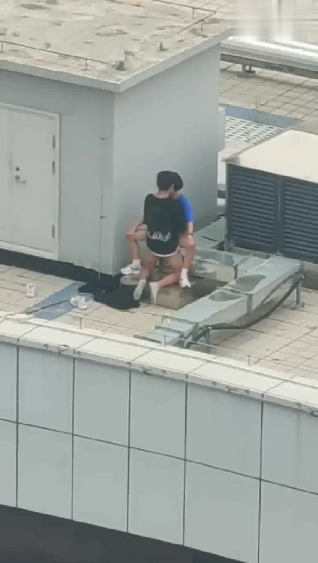 兄弟们 以后搞野战注意点 别上投稿了#学生 #高中生 #学生妹