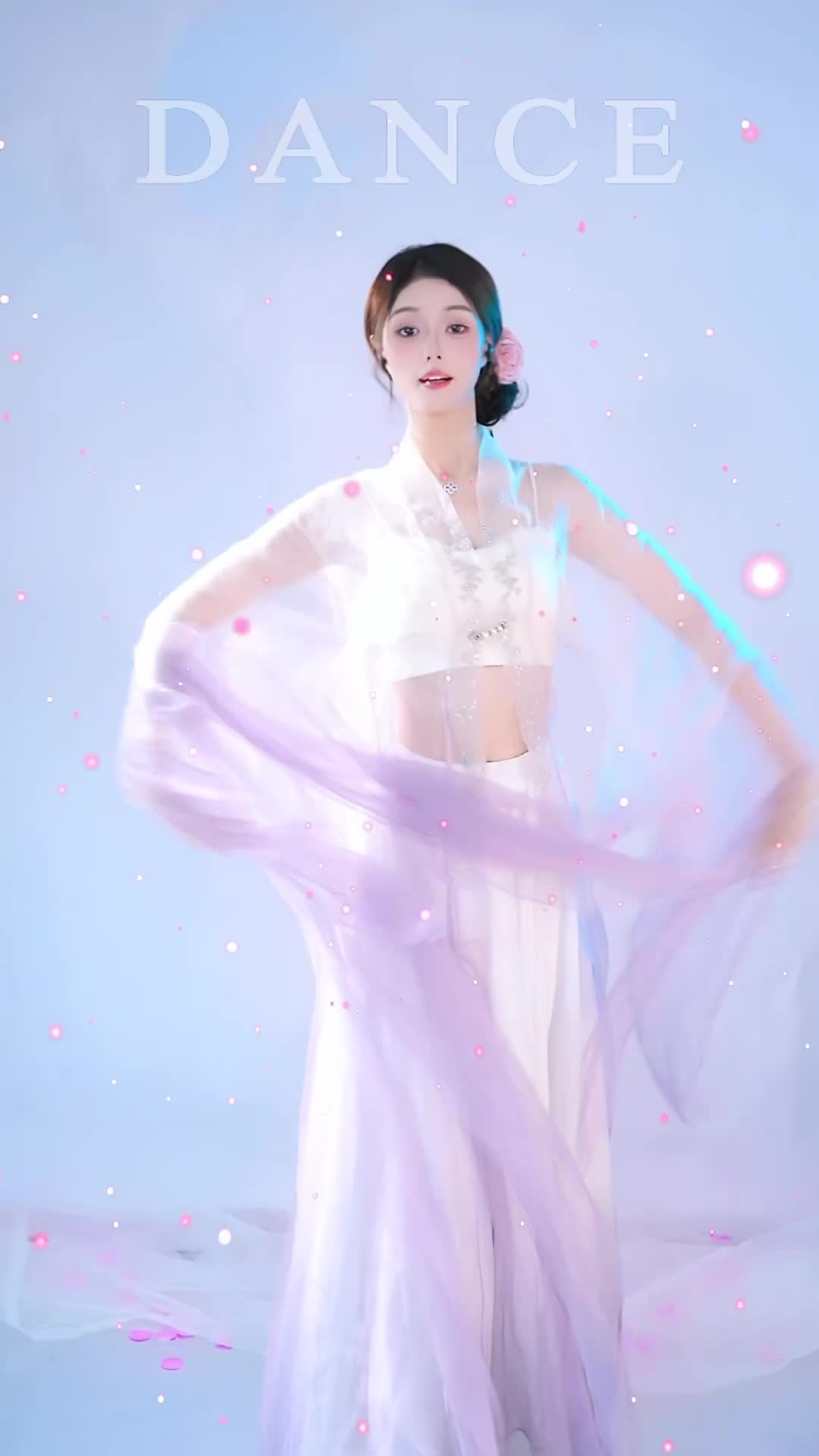 #温南汐 #抖音 #舞蹈 #中国舞 @ikan_live 2024-12-11