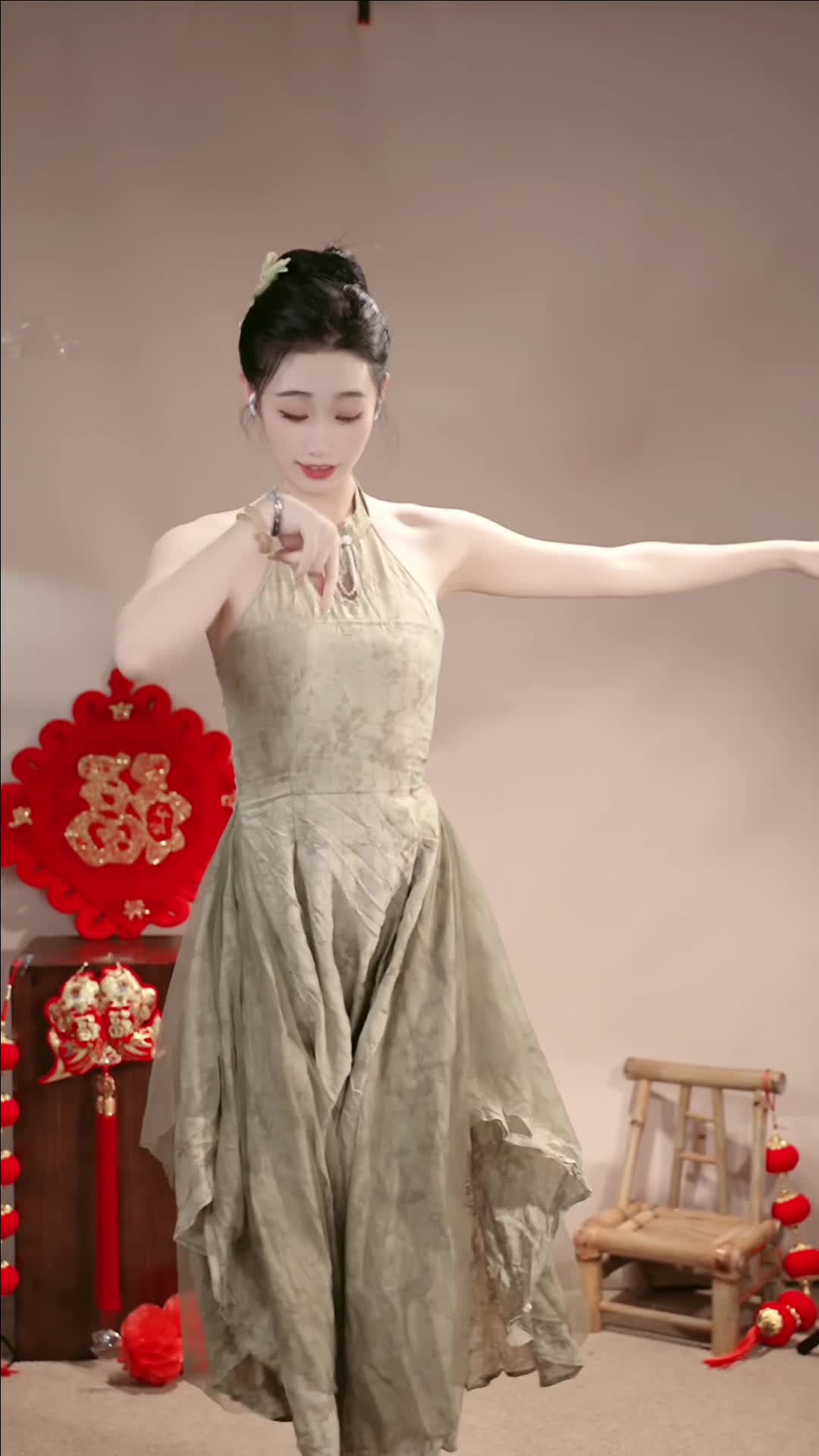 #柳云灿 #抖音 #舞蹈 #中国舞 @ikan_live 2024-02-06