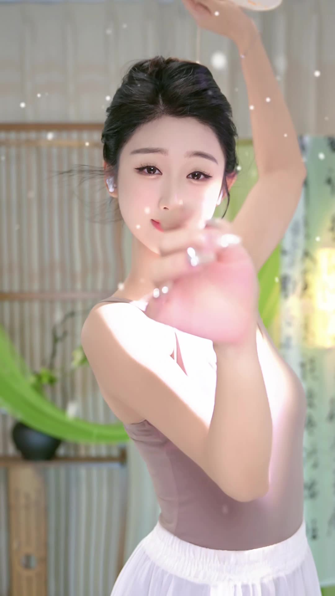 #敏敏_中国舞版 #抖音 #舞蹈 #中国舞 @ikan_live 2024-12-18