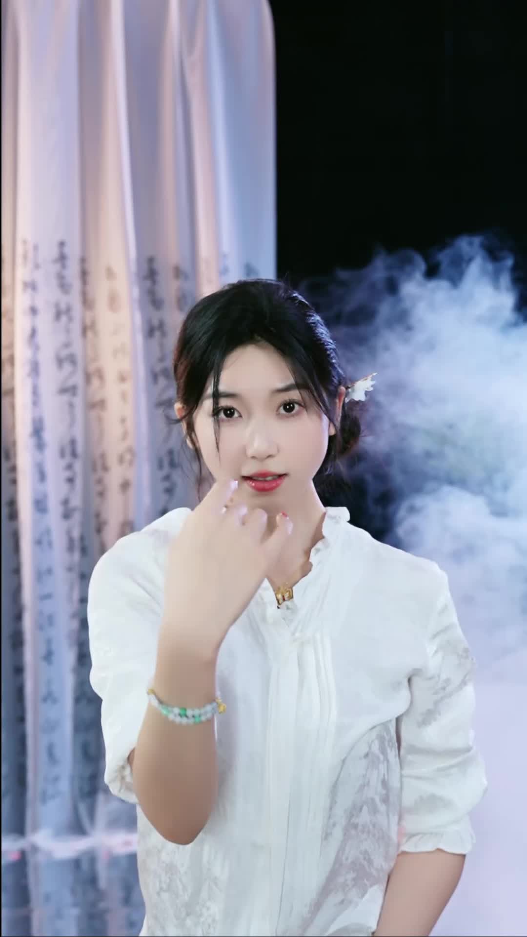 #徐婉婷 #抖音 #舞蹈 #中国舞 @ikan_live 2024-12-15