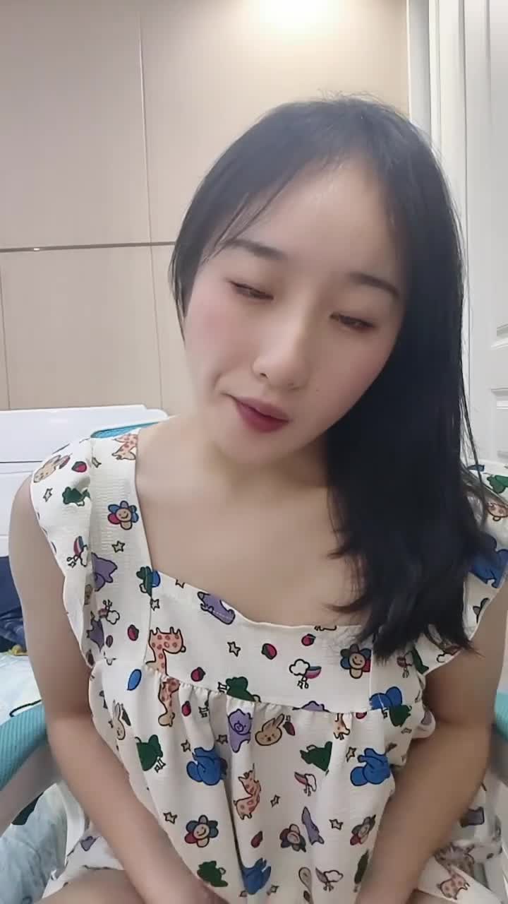 #小妲己 #05小湿湿极品美乳 雪粉无暇G奶翘臀~ 疯狂扣骚穴自慰