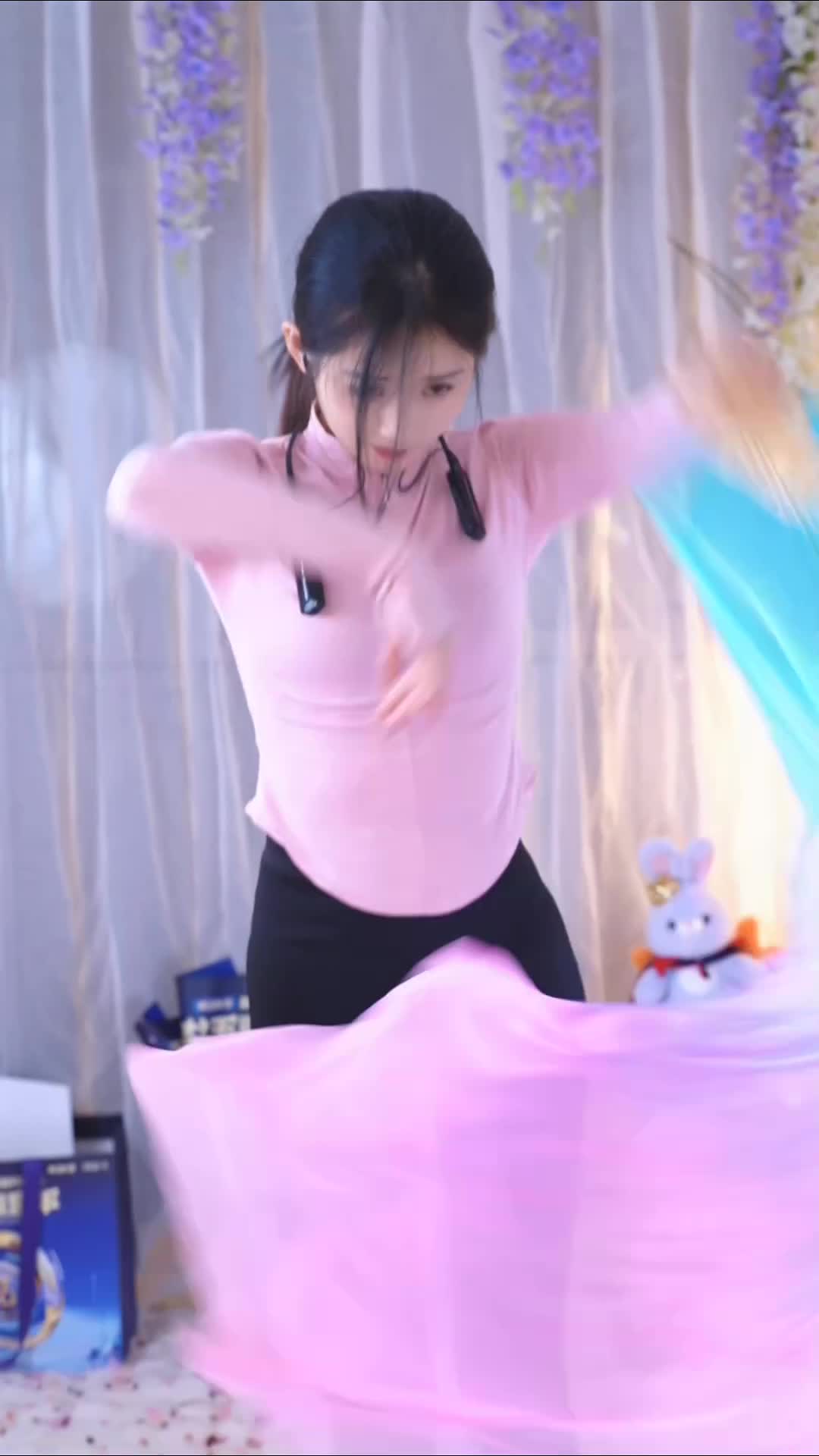 #唐星然 #抖音 #舞蹈 #中国舞 @ikan_live 2024-02-06