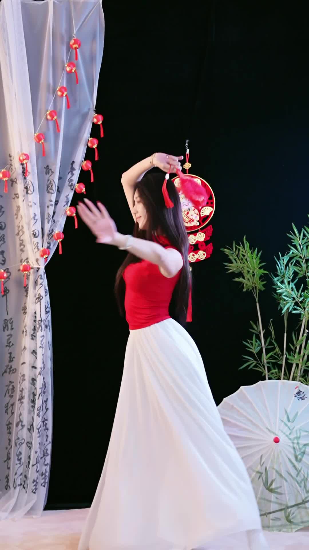 #徐婉婷 #抖音 #舞蹈 #中国舞 @ikan_live 2024-02-06