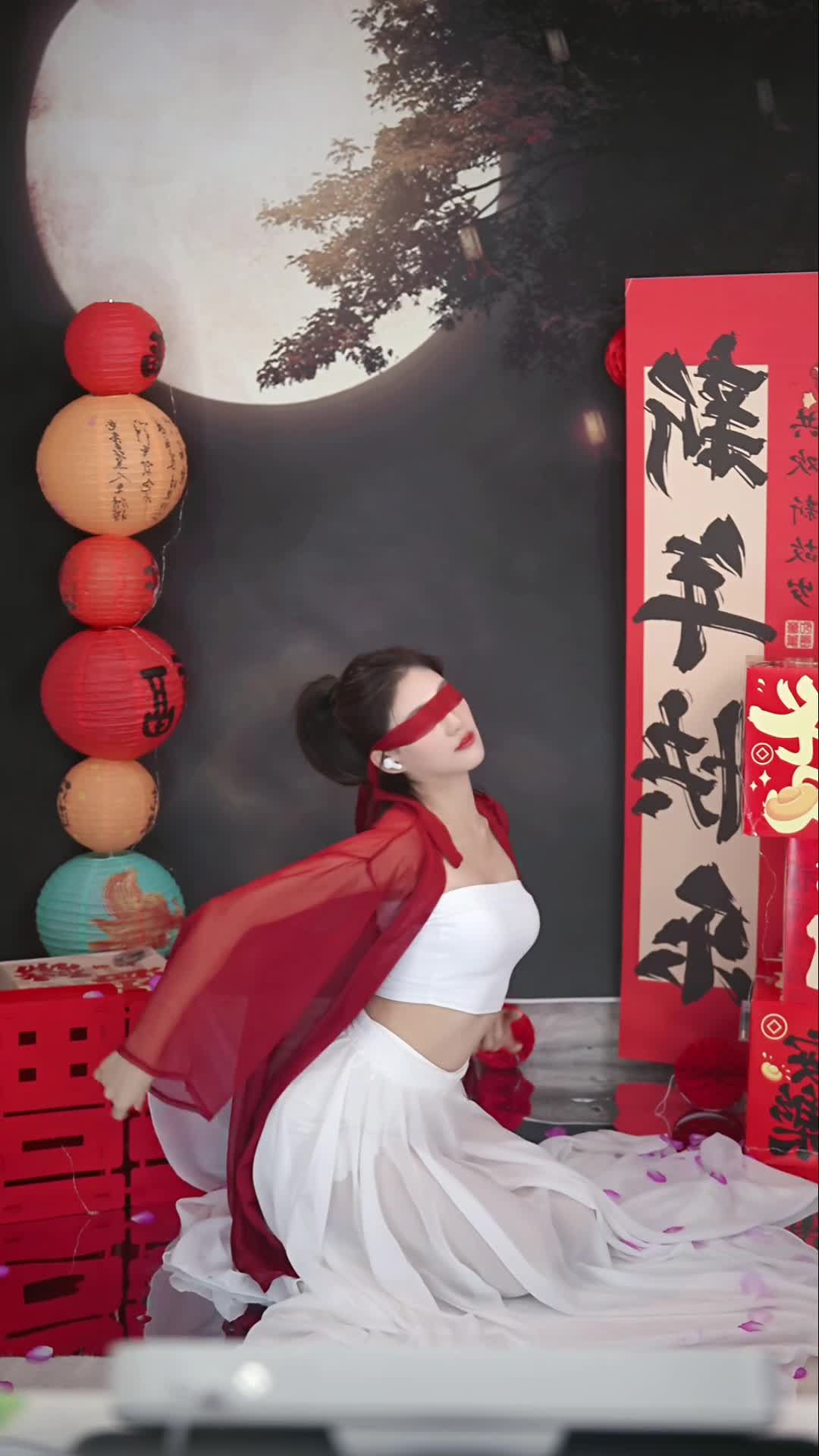 #中国舞小仙女 #抖音 #舞蹈 #中国舞 @ikan_live 2024-02-06