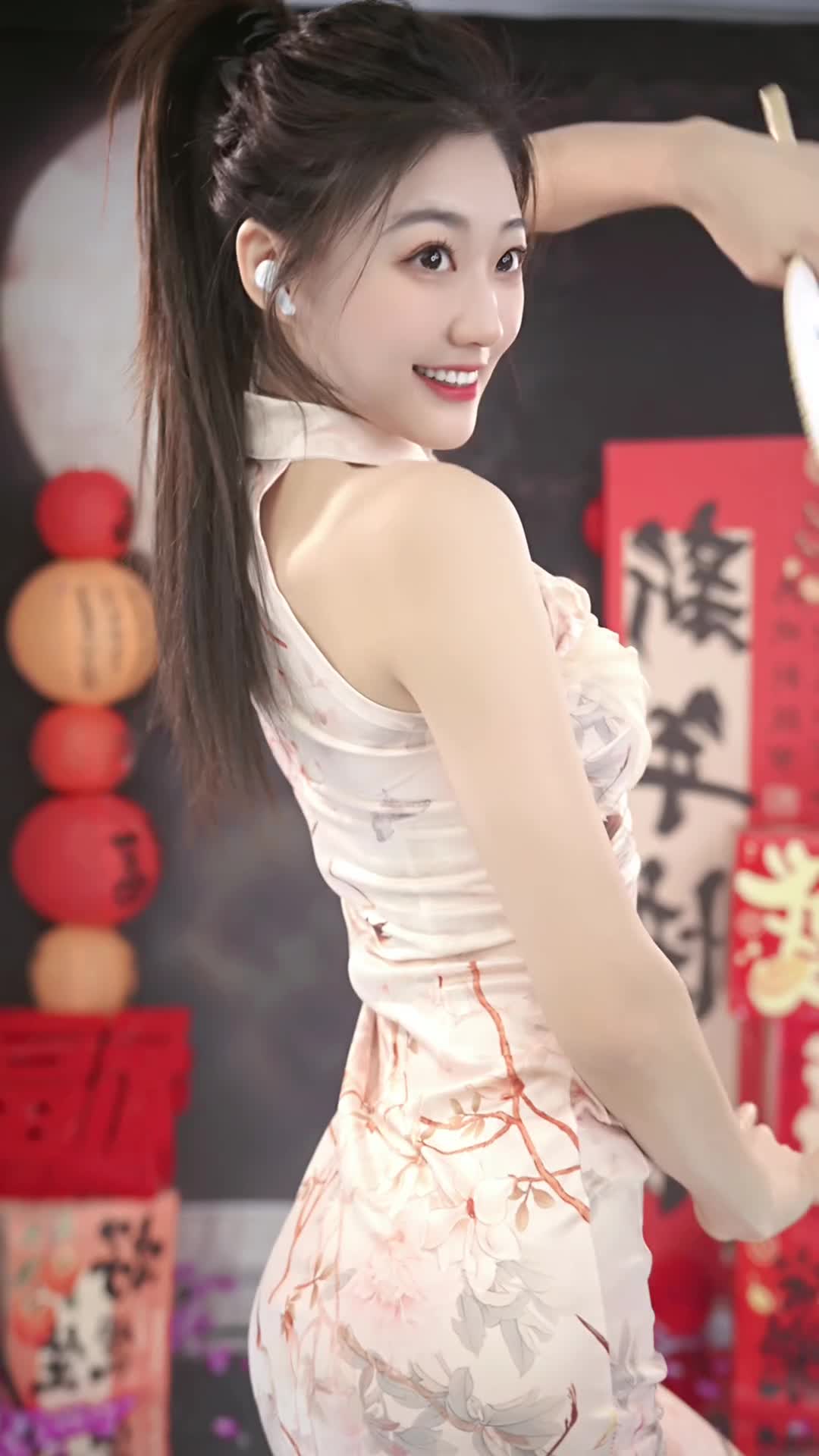 #中国舞小仙女 #抖音 #舞蹈 #中国舞 @ikan_live 2024-02-06