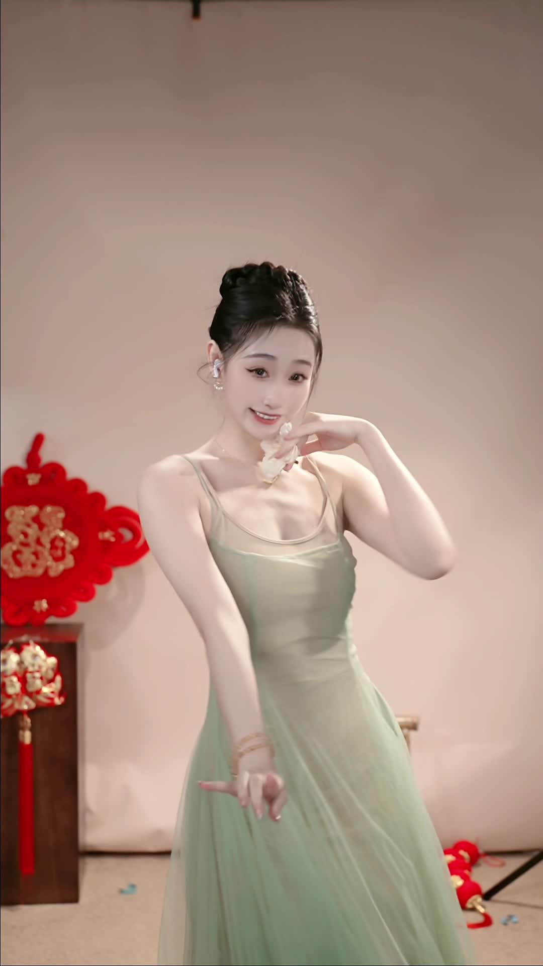 #柳云灿 #抖音 #舞蹈 #中国舞 @ikan_live 2024-02-10
