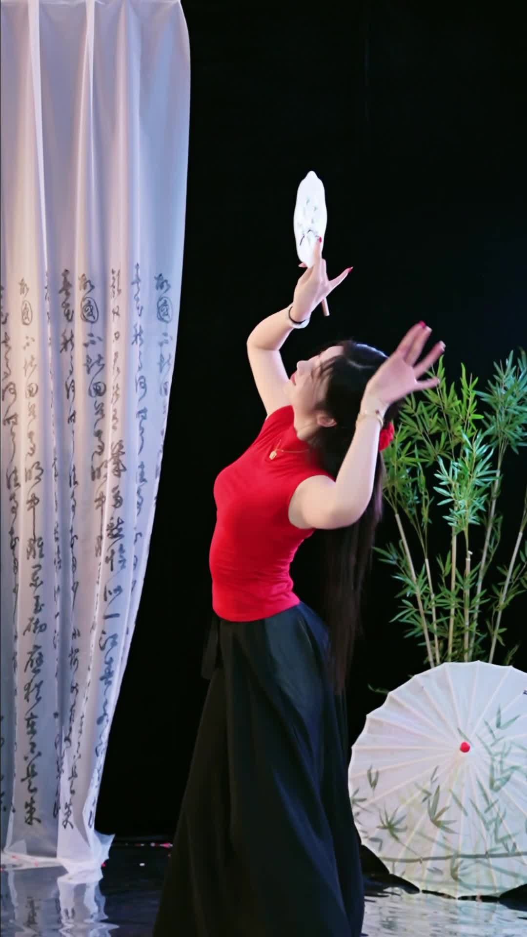 #徐婉婷 #抖音 #舞蹈 #中国舞 @ikan_live 2024-12-17