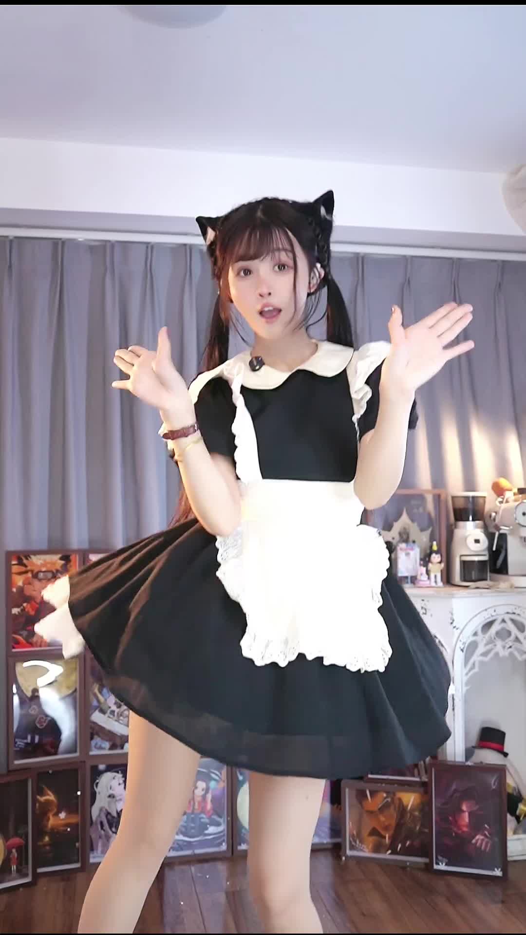 #肉肉 #抖音 #舞蹈 @ikan_live 2024-02-06