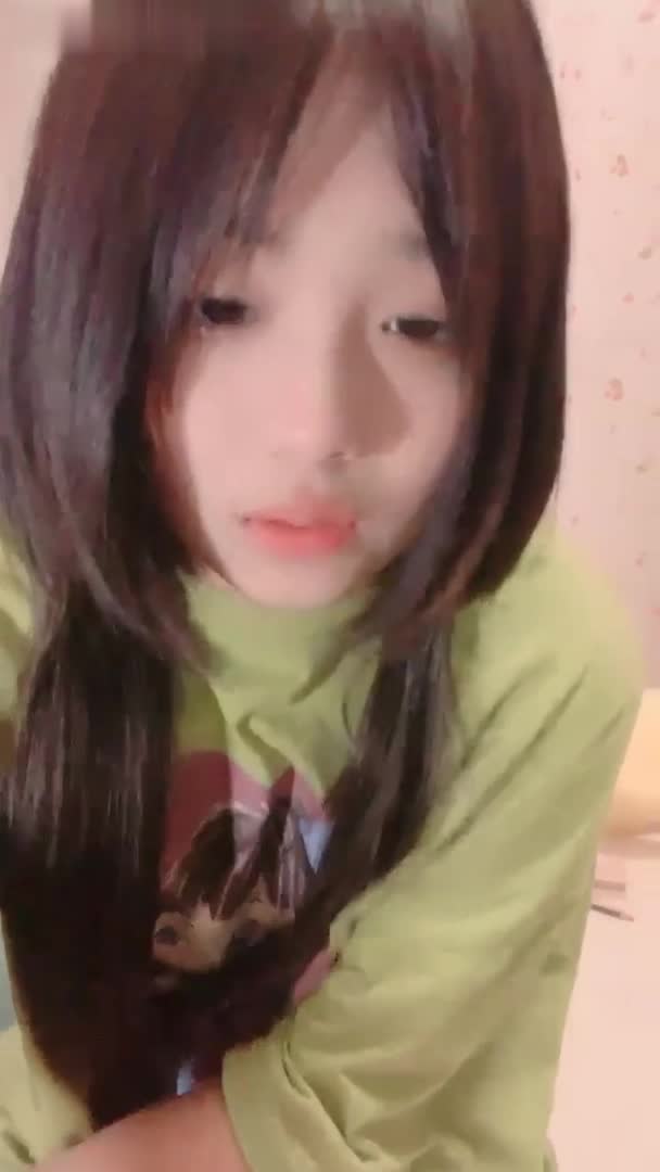 #小妲己 #色色白虎萝莉 邻家美少女白虎美逼清纯颜值诱人 4V