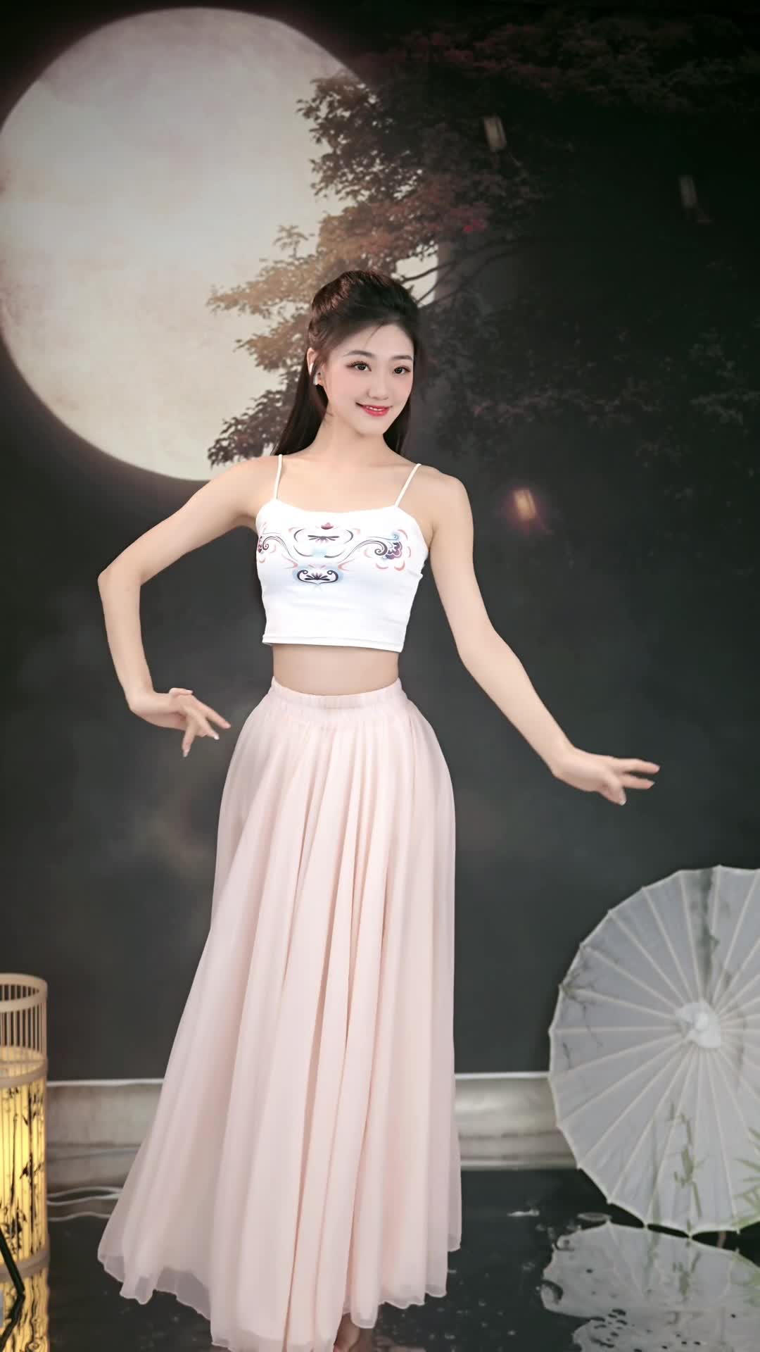 #中国舞小仙女 #抖音 #舞蹈 #中国舞 @ikan_live 2025-03-05