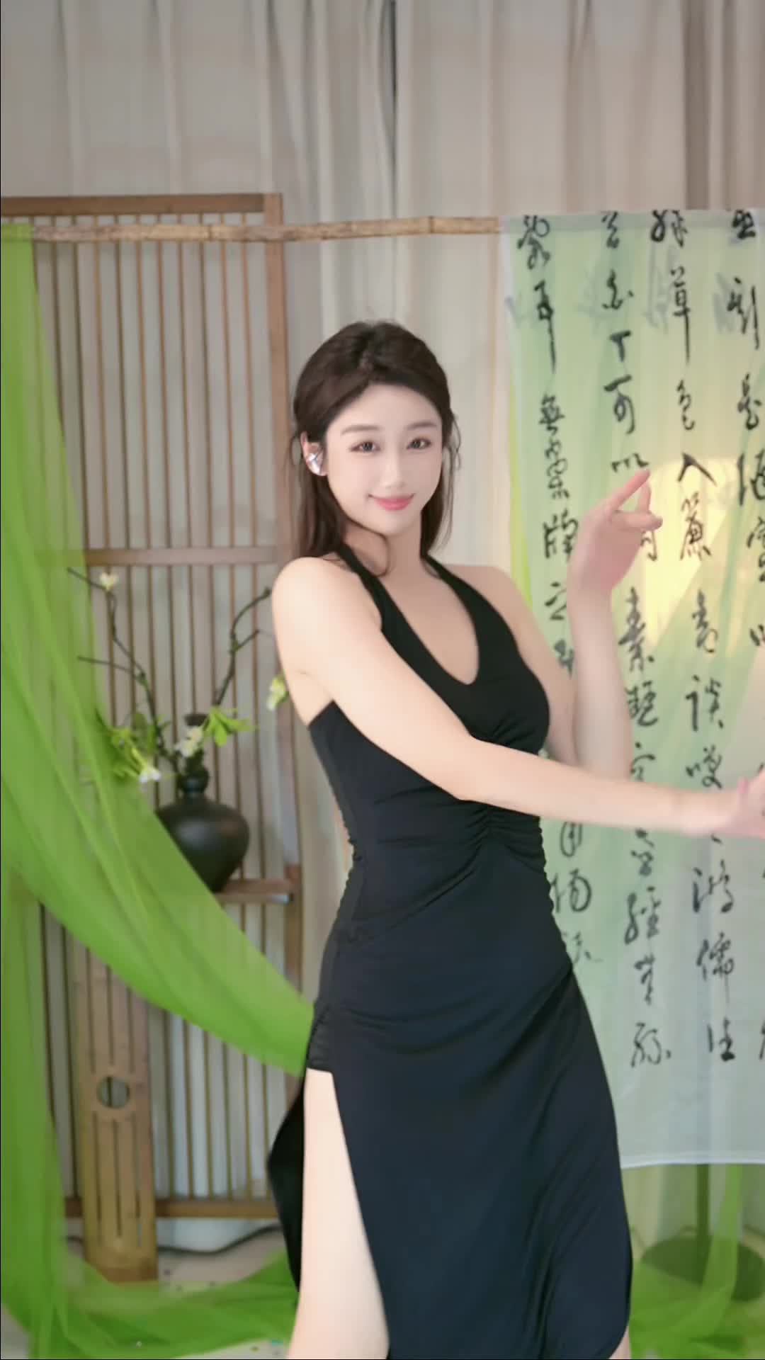 #敏敏_中国舞版 #抖音 #舞蹈 #中国舞 @ikan_live 2024-02-21
