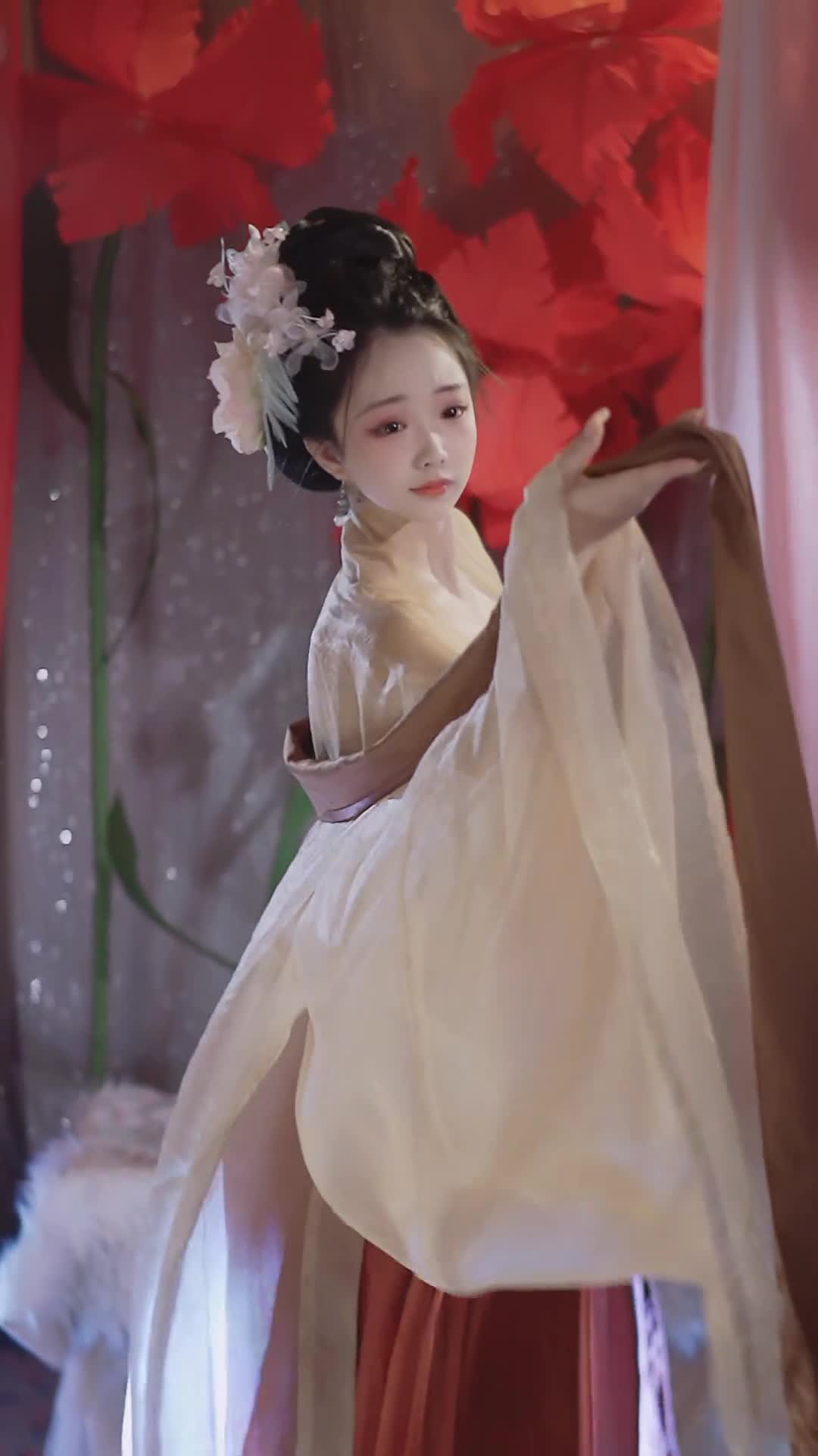 #馨馨baby #抖音 #舞蹈 #中国舞 @ikan_live 2024-02-21