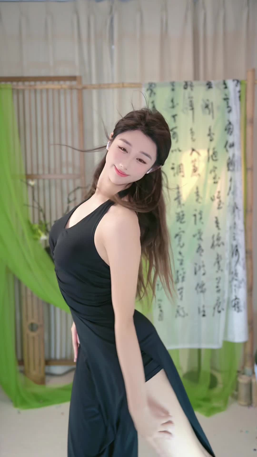 #敏敏_中国舞版 #抖音 #舞蹈 #中国舞 @ikan_live 2024-02-21