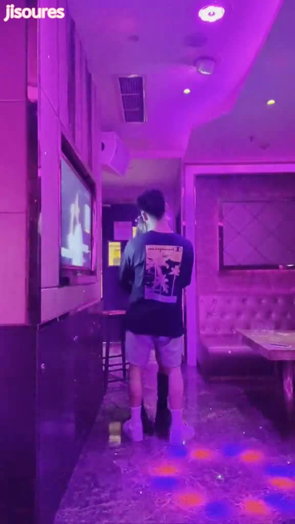 趁着酒醉拿下女同学 #情侣 #中出 #卫生间>>>进入搜索群,搜索随机触发