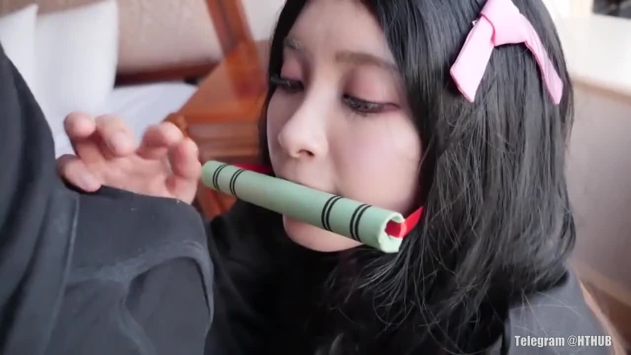 嘴巴里含了东西,没法口了 鬼灭 #COS更多精彩内用点击搜索