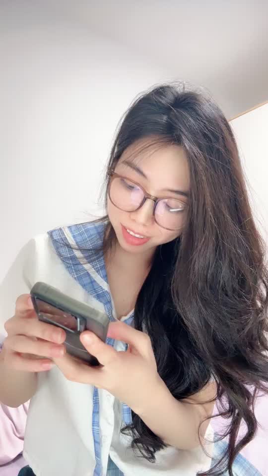 思思389301434_20250406-220755-221
