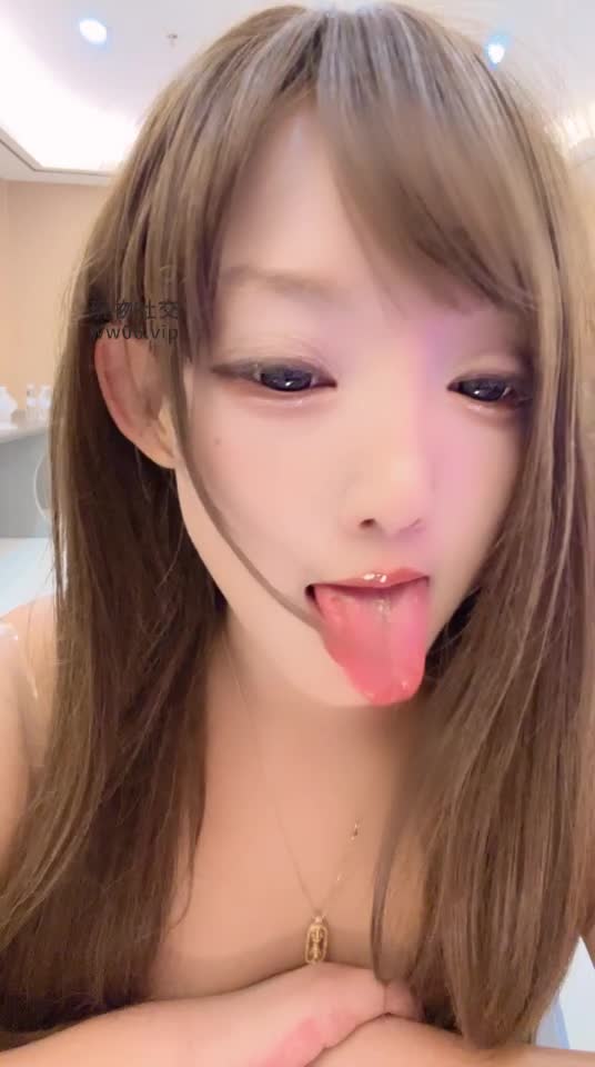 @AIU红绿灯口水臀榨2025-1-24