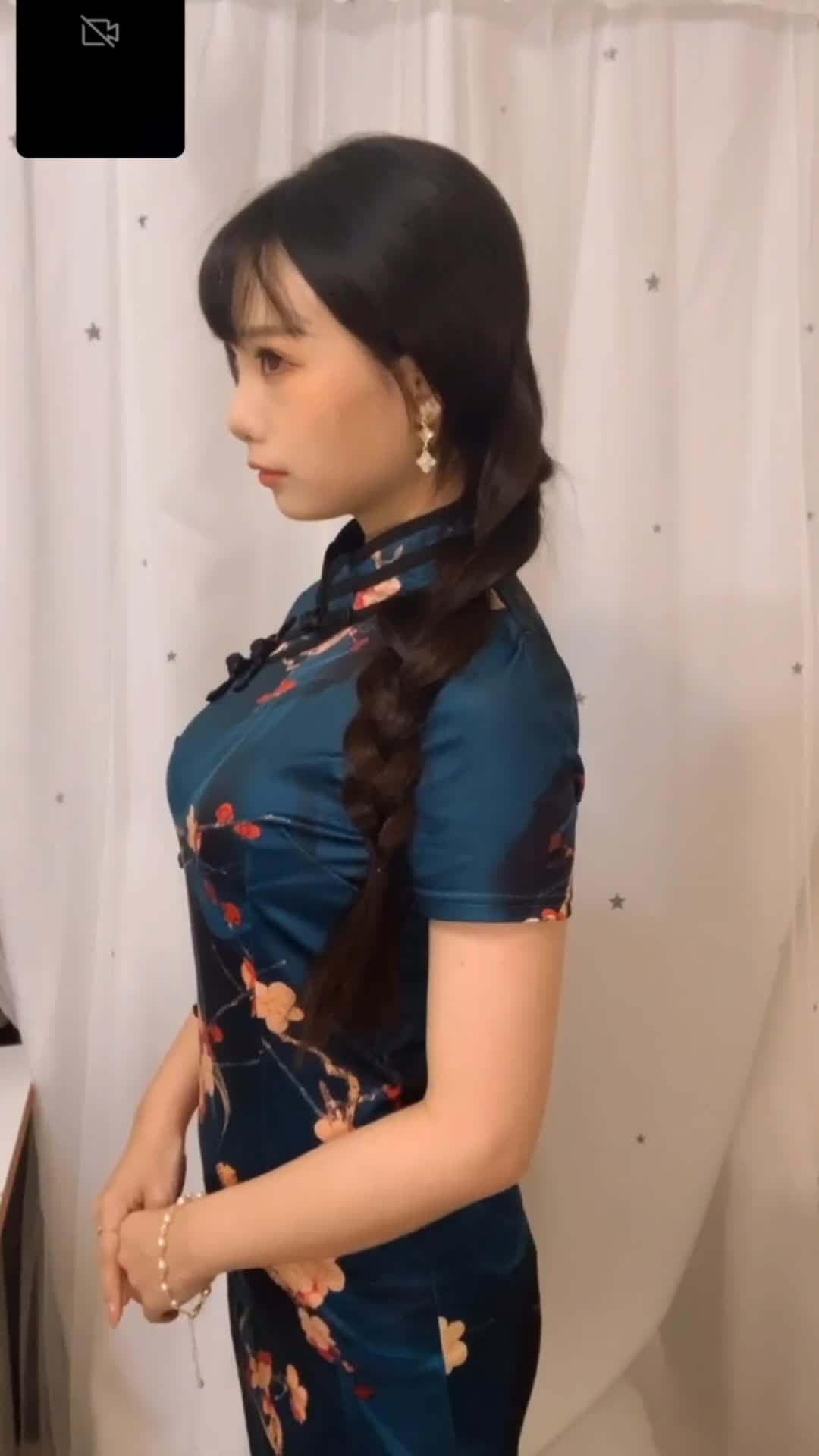 【吃瓜猎奇】#泄密 #模特 价值几千大洋的高颜值职业模特网络面试流出