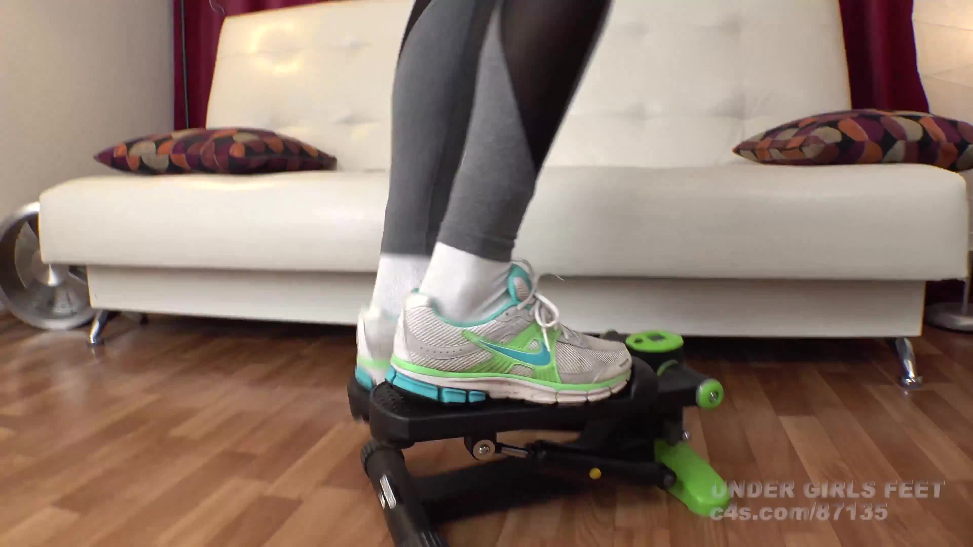 Under Girls Feet - Foot Worship For Courtney After Her Daily Workout 4K