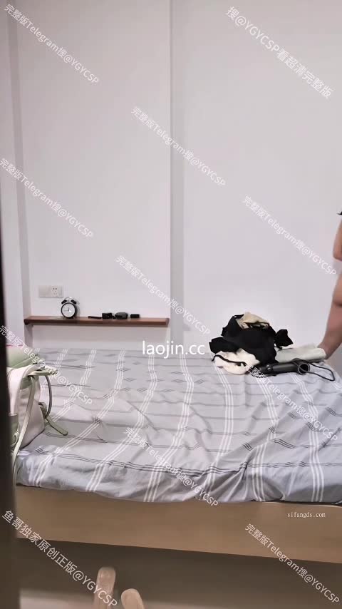 【鱼哥徒弟探花】，兼职女大学生，乖乖女眼镜妹，完美露脸，没想到床上这么骚，缺少男友欲望很强［作者名称］: #鱼哥徒弟探花［特色标签］: #白丝