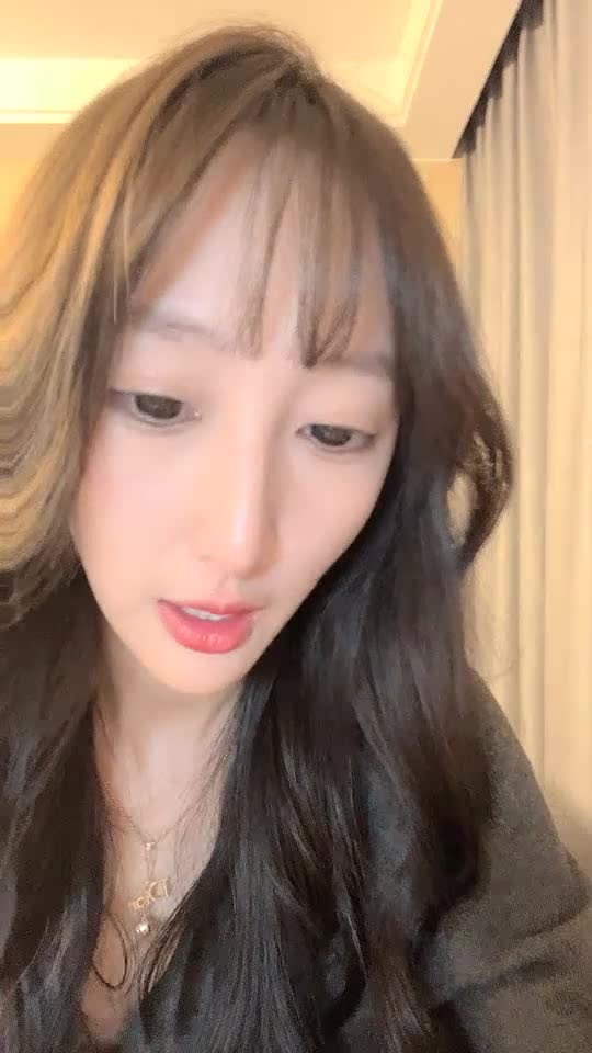 #泡泡咕 #萝莉 #反差 #精选黄播 #自慰