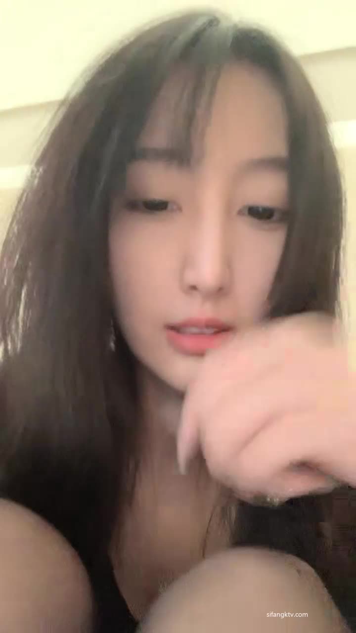#泡泡咕 #萝莉 #反差 #精选黄播 #自慰