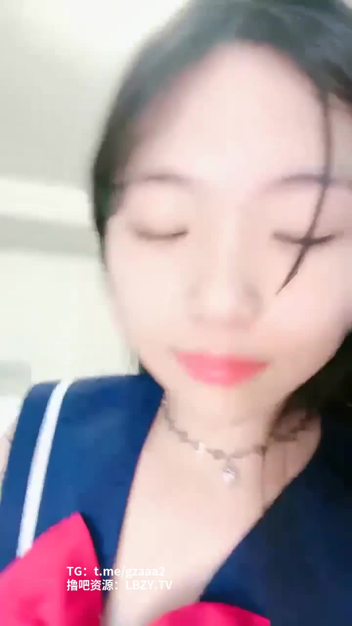 【小妲己萝莉自】【小妲己萝莉自慰伤心的年糕新人！清纯亮丽小学妹下海长相清纯却十分的骚浪趁着爸爸妈妈不在家脱衣来一段表演自慰小骚逼很粉嫩还会喷水！】#高中生