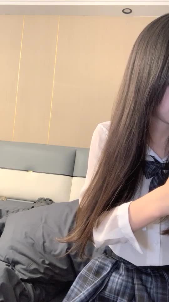 #泡泡咕 #萝莉 #反差 #精选黄播 #自慰 再来一个小美女！进群看全集进群点我超高速梯子价格实惠！机场点我！！活动正在进行中详细见置顶哦！！