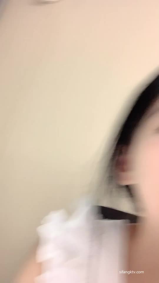 #泡泡咕 #萝莉 #反差 #精选黄播 #自慰