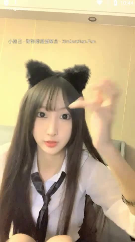 #泡泡咕 #萝莉 #反差 #精选黄播 #自慰