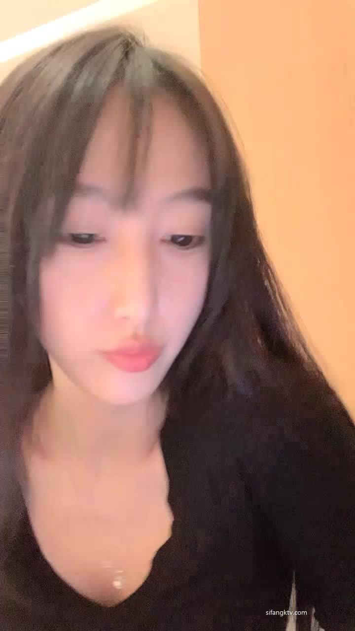 #泡泡咕 #萝莉 #反差 #精选黄播 #自慰