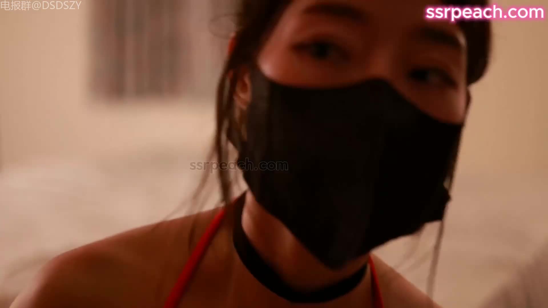 【袋鼠大叔-资源分享】年度大作! 【ssrpeach】第一部露脸作品!_时长近1小时口罩一拿下来，马上让男人早泄，连续射了好几次，还外加颜射你的脸这么正就是要拿来干的啊! #露脸 #反差 #颜射 #ssrpeach点击观看其他完整资源‘