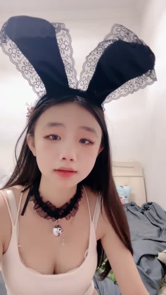 #小云慢吞吞 #萝莉 #反差 #自慰 #精选黄播