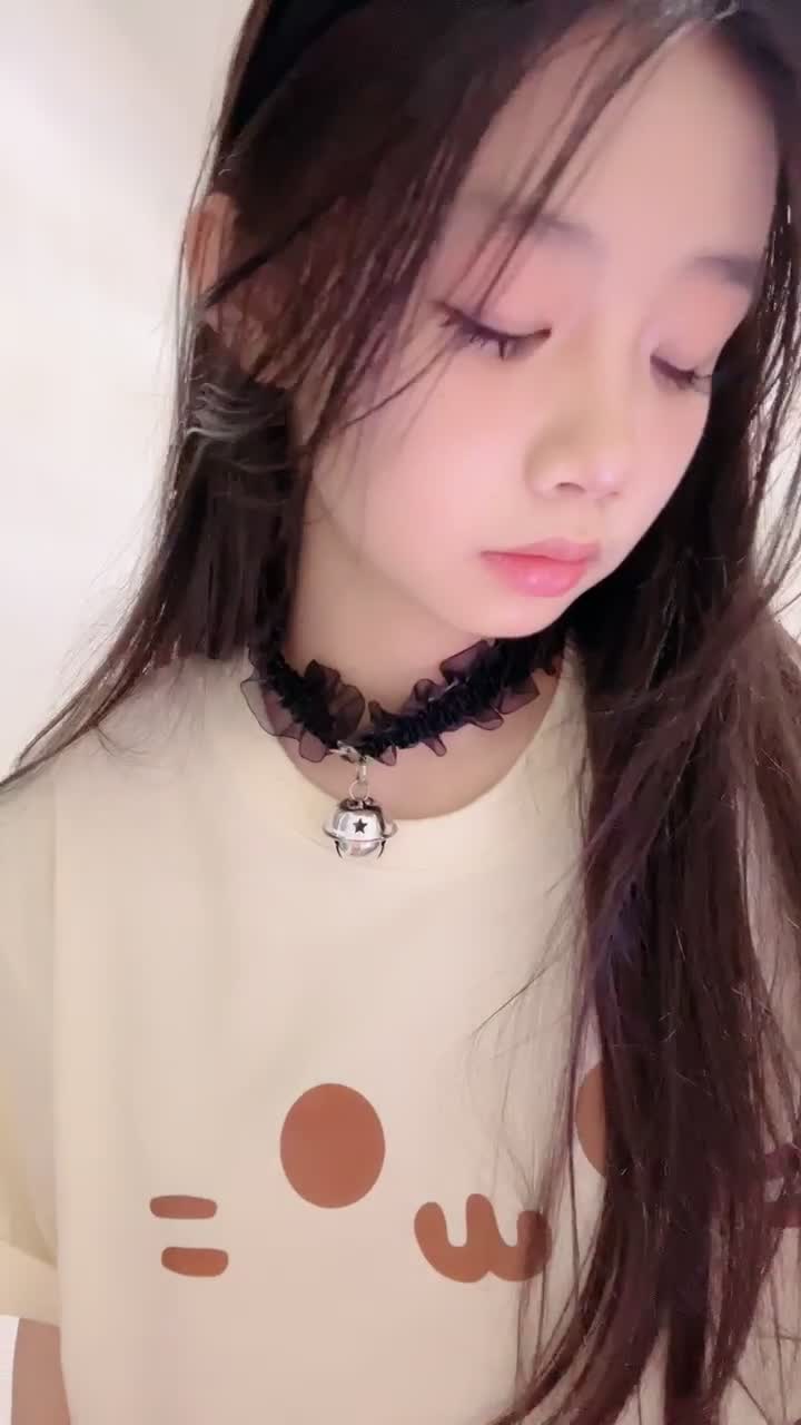 #小云慢吞吞 #萝莉 #裸舞 #精选黄播 #自慰