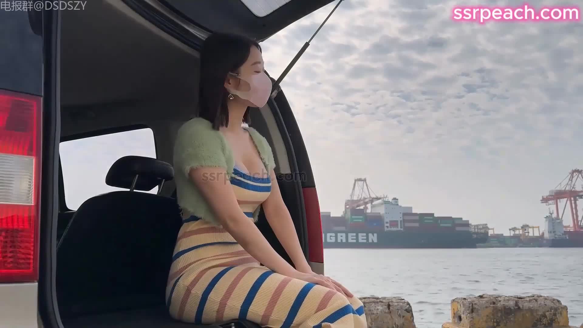 【袋鼠大叔-资源分享】台湾美臀博主Ellie 【ssrpeach】男人与他的嫂嫂在车上出轨 #台湾 #ssrpeach #车震 #户外点击观看其他完整资源‘