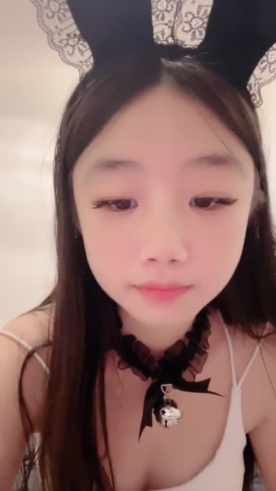 #小云慢吞吞 #萝莉 #反差 #自慰 #精选黄播