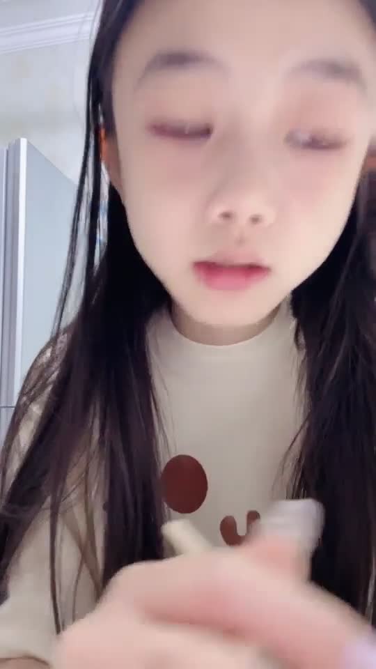 #小云慢吞吞 #萝莉 #反差 #自慰 #精选黄播