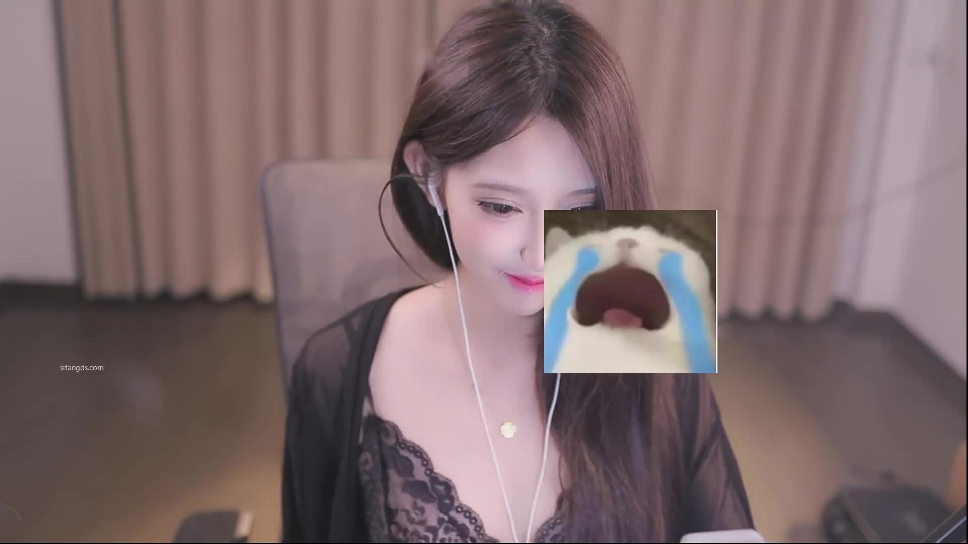 #小草帽 #裸舞 #精选黄播 #御姐