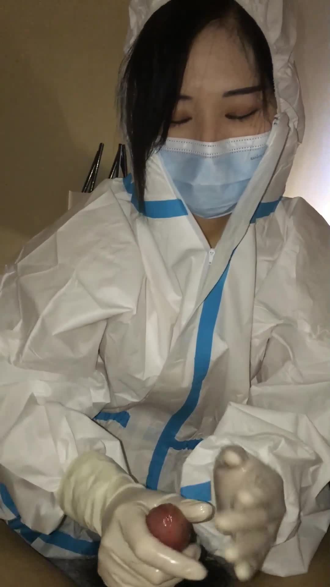 朵宝(长沙朵朵)-防疫服榨汁