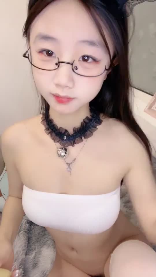 #小云慢吞吞 #萝莉 #反差 #自慰 #精选黄播