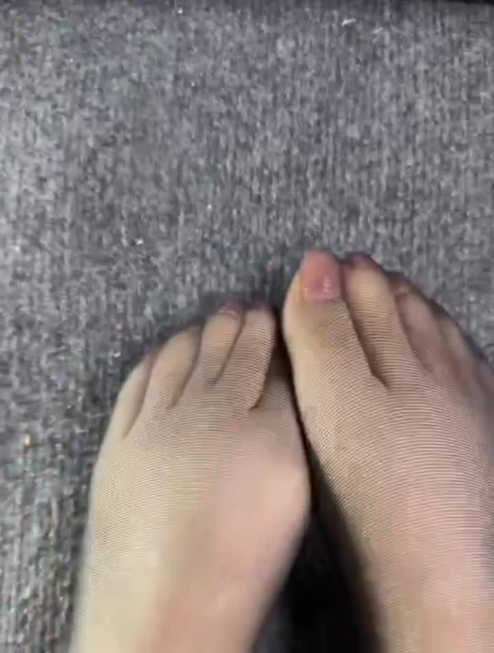 #不要凶小乖 #萝莉 #丝足 #御足